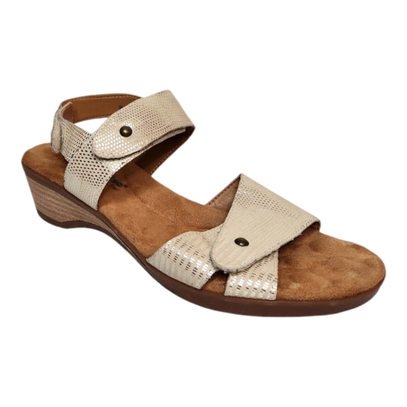 Walking Cradles Karen Metallic Gold Tan Comfort Sandal Size 10.5N - Picture 1 of 9